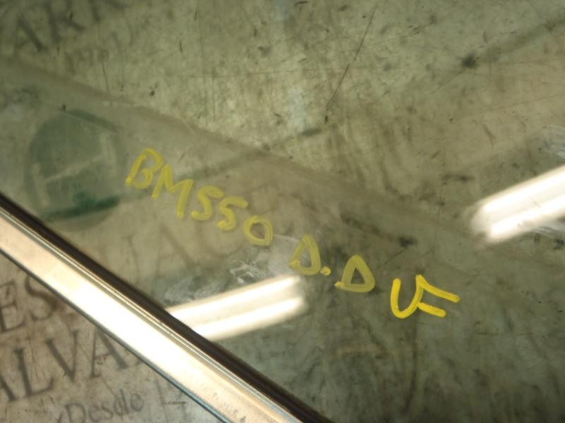 Recambio de cristal puerta delantero derecho para toyota yaris (ksp9/scp9/nlp9) blue referencia OEM IAM 681100D071  