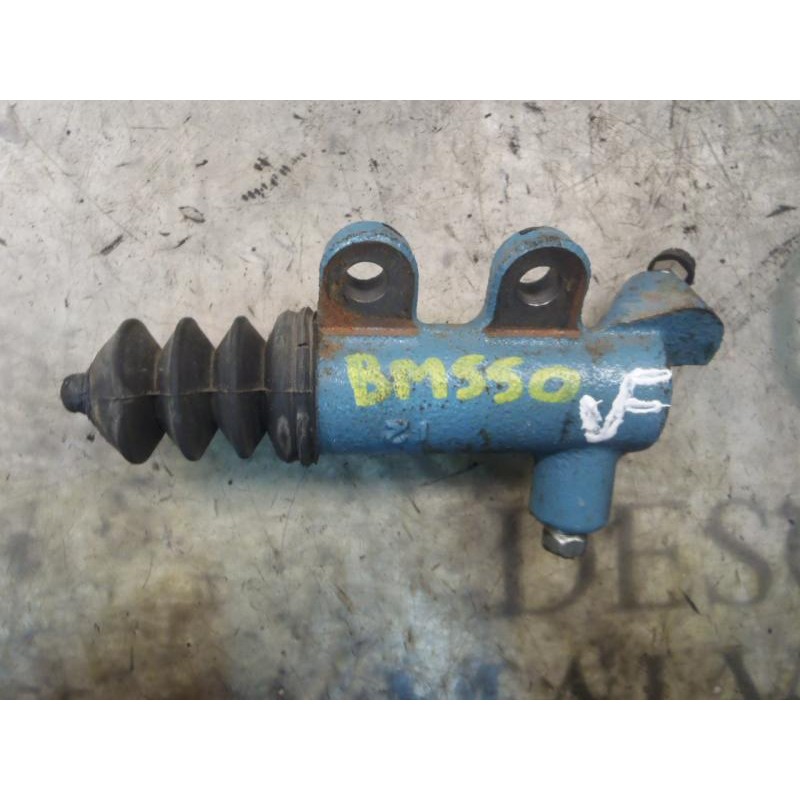 Recambio de bombin embrague para toyota yaris (ksp9/scp9/nlp9) blue referencia OEM IAM 3147052131  