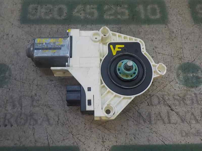 Recambio de motor elevalunas delantero derecho para skoda yeti 1.2 tsi referencia OEM IAM 8K0959812 8K0959812 966607100