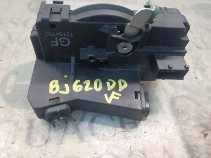 Recambio de cerradura puerta delantera derecha para opel corsa c sport referencia OEM IAM   