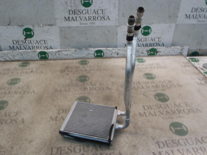 Recambio de radiador calefaccion / aire acondicionado para ford fiesta (cb1) titanium referencia OEM IAM 1743436  