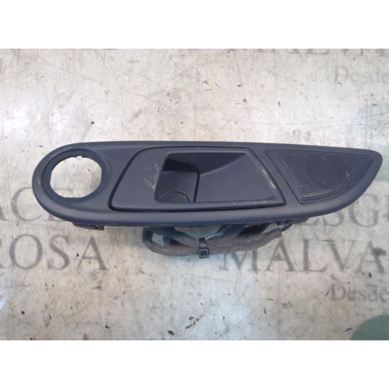 Recambio de maneta interior delantera izquierda para ford fiesta (cb1) titanium referencia OEM IAM 1686126  