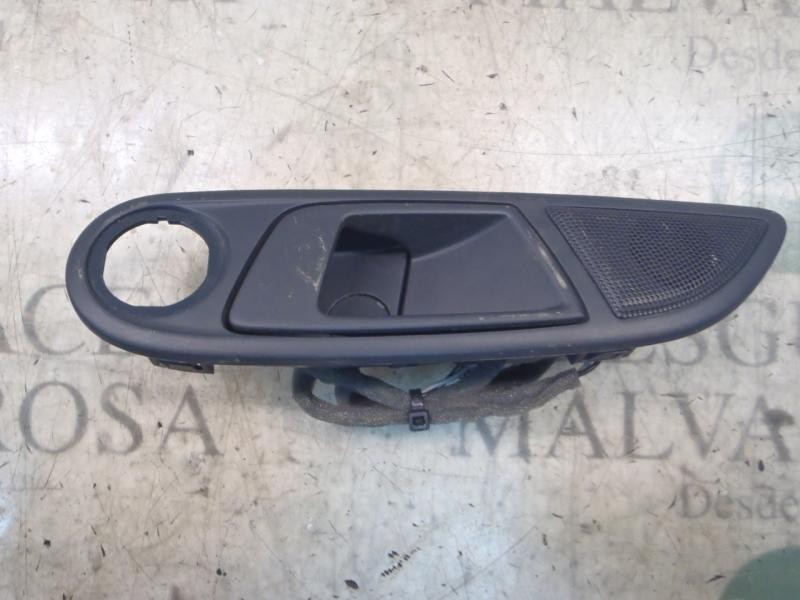 Recambio de maneta interior delantera izquierda para ford fiesta (cb1) titanium referencia OEM IAM 1686126  