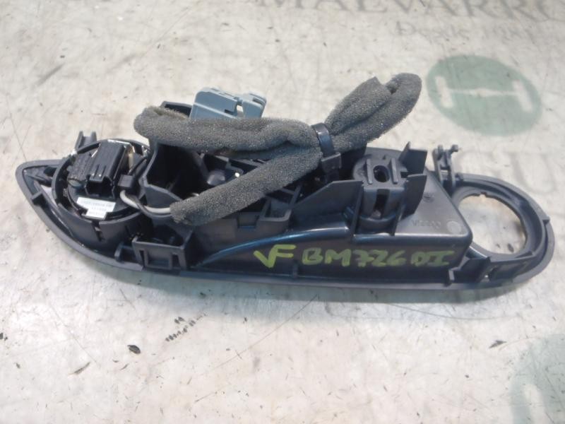 Recambio de maneta interior delantera izquierda para ford fiesta (cb1) titanium referencia OEM IAM 1686126  