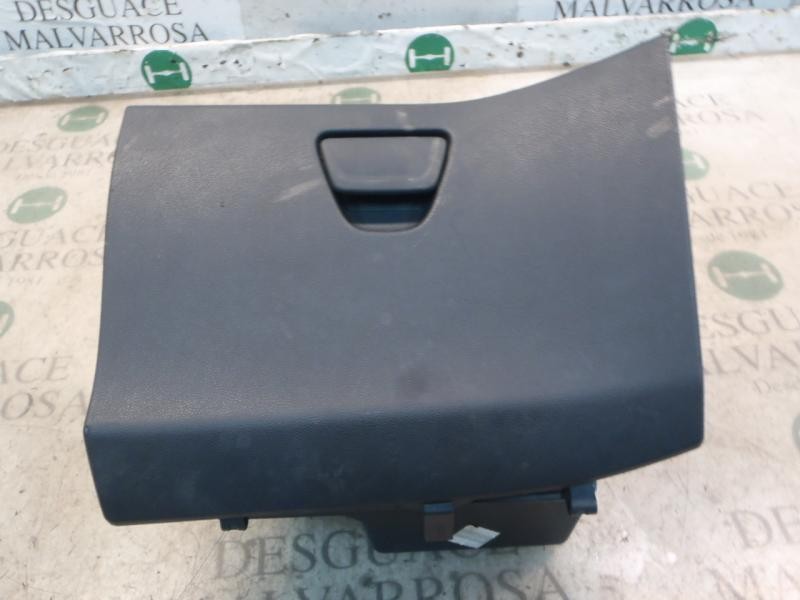 Recambio de guantera para ford fiesta (cb1) titanium referencia OEM IAM 2038239  
