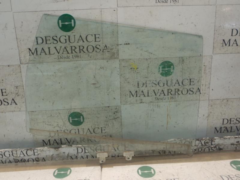 Recambio de cristal puerta trasero derecho para nissan x-trail (t30) comfort plus referencia OEM IAM   