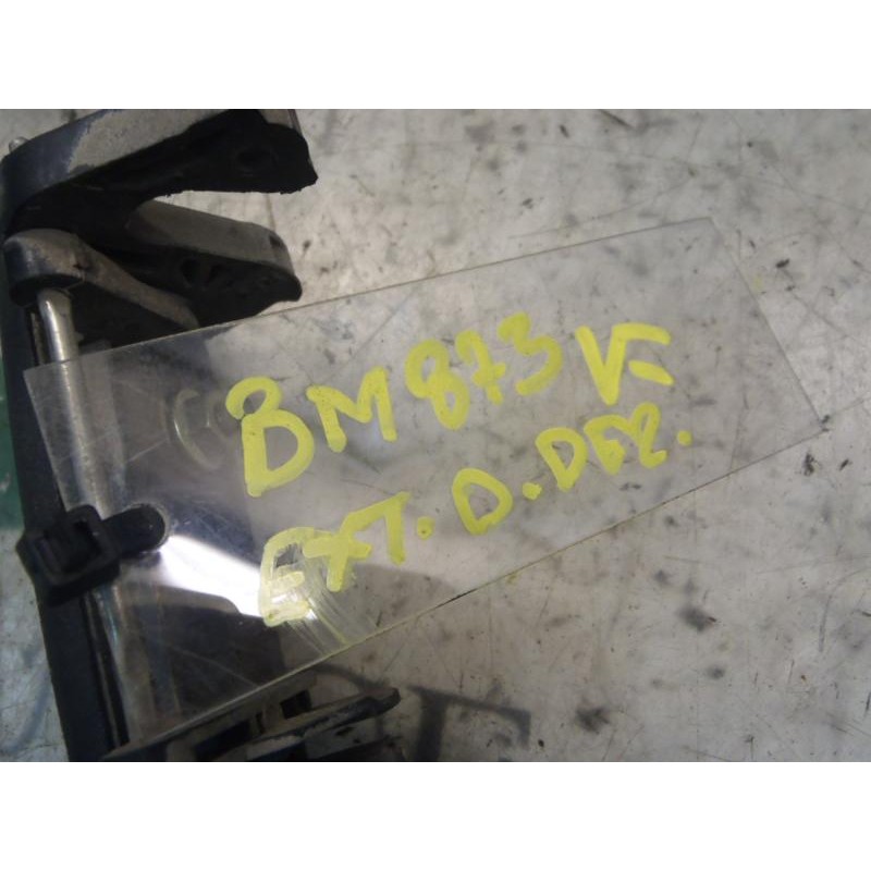 Recambio de maneta exterior delantera derecha para renault clio ii fase ii (b/cb0) expression referencia OEM IAM   