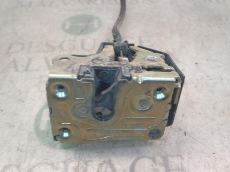 Recambio de cerradura puerta delantera derecha para renault clio ii fase ii (b/cb0) expression referencia OEM IAM   