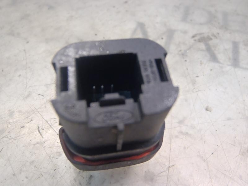 Recambio de warning para ford focus berlina (cap) sport referencia OEM IAM   