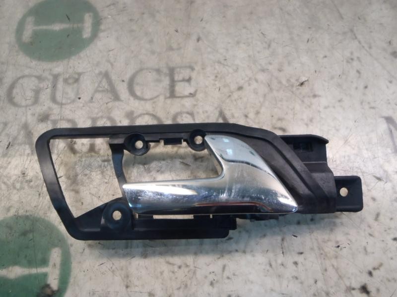 Recambio de maneta interior trasera derecha para volkswagen polo (9n3) united referencia OEM IAM   