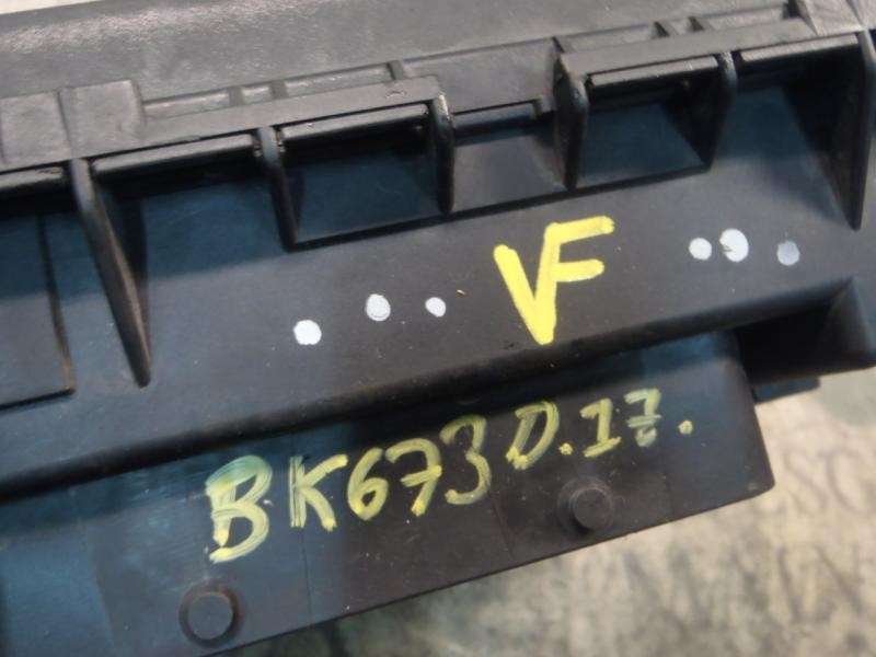 Recambio de caja reles / fusibles para opel corsa d enjoy referencia OEM IAM   