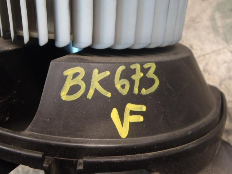 Recambio de motor calefaccion para opel corsa d enjoy referencia OEM IAM   