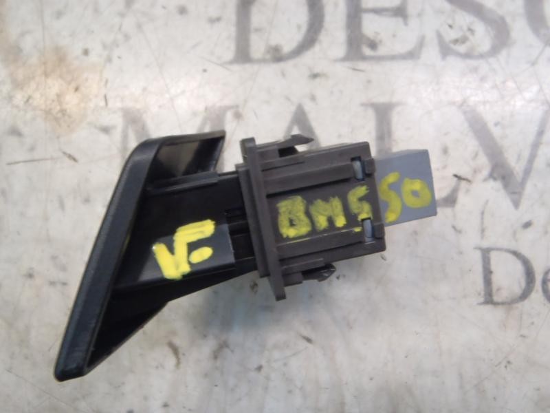 Recambio de warning para toyota yaris (ksp9/scp9/nlp9) blue referencia OEM IAM 843320D020 843320D020 