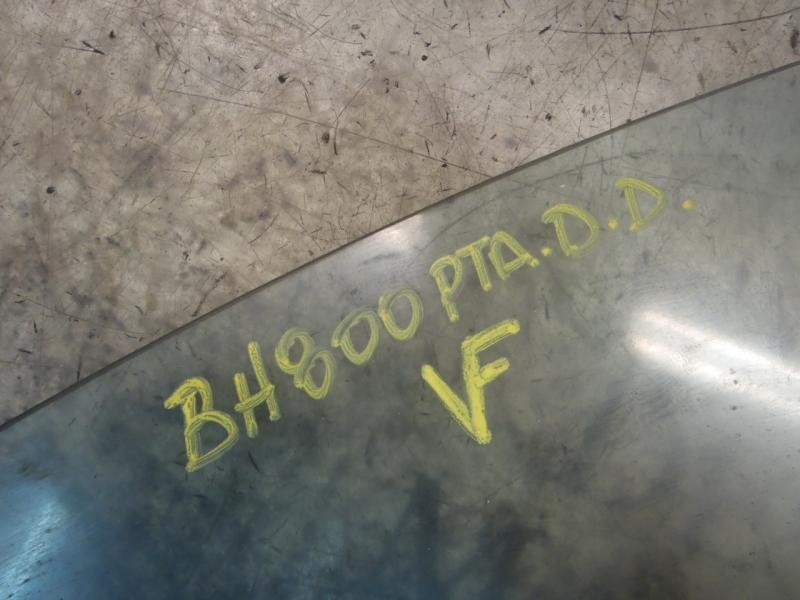 Recambio de cristal puerta delantero derecho para kia rio 1.4 active referencia OEM IAM 824211G010  