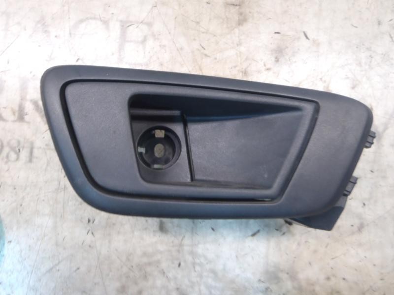Recambio de maneta interior trasera derecha para ford fiesta (cb1) titanium referencia OEM IAM 1579282  