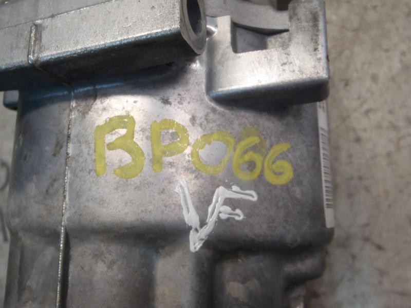 Recambio de compresor aire acondicionado para dacia sandero ambiance referencia OEM IAM 8200866440 8200866440 