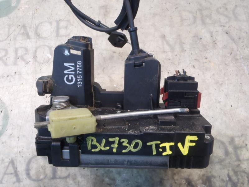 Recambio de cerradura puerta trasera izquierda para opel vectra c berlina comfort referencia OEM IAM   