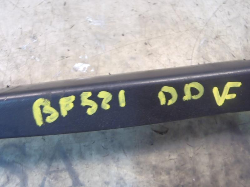 Recambio de brazo limpia delantero derecho para citroën c4 berlina sx referencia OEM IAM 6429Y6  