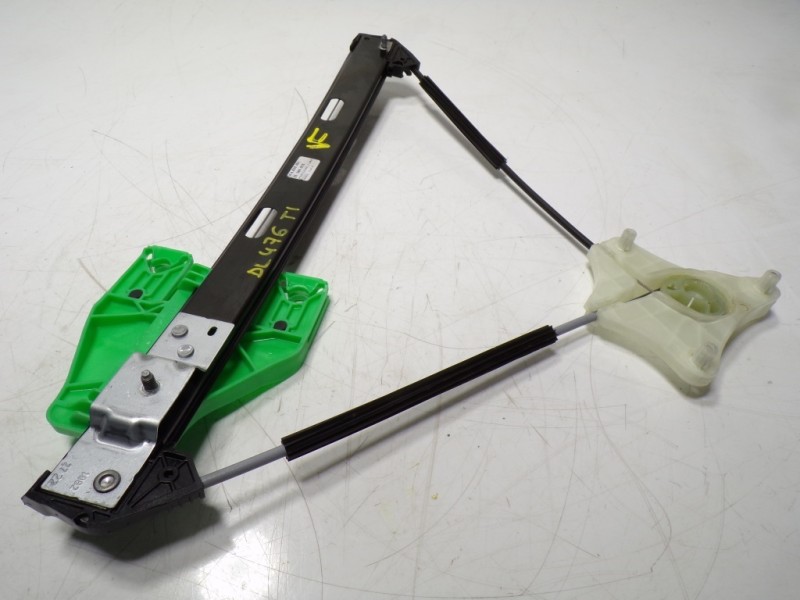 Recambio de elevalunas trasero izquierdo para seat leon sportstourer (kl8) style referencia OEM IAM 5FA839461 5FA839461 