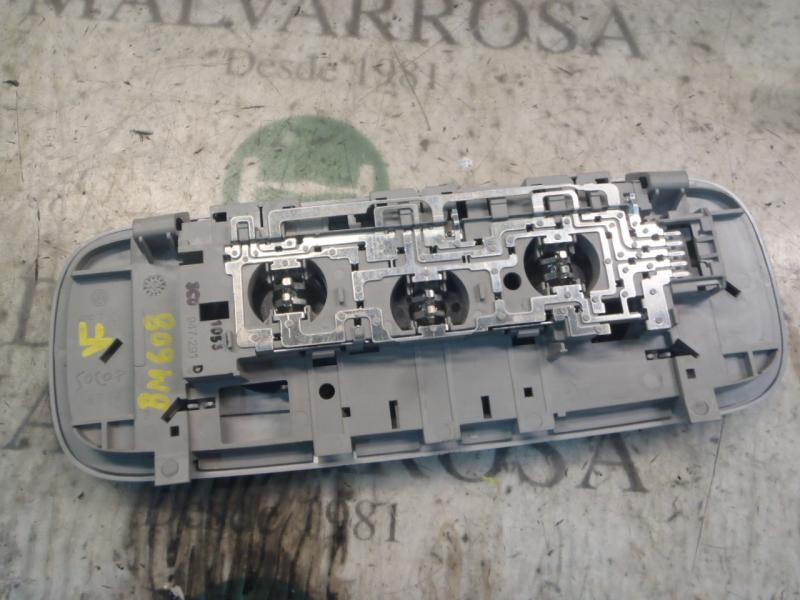 Recambio de piloto interior para volkswagen golf vi (5k1) sport referencia OEM IAM   