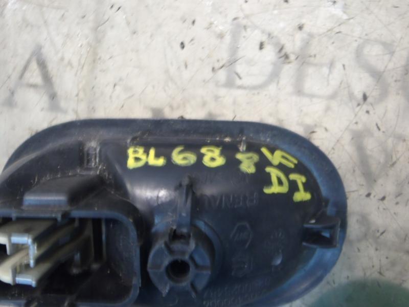 Recambio de maneta interior delantera izquierda para renault scenic ii dynamique referencia OEM IAM   