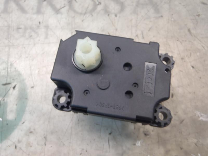 Recambio de motor apertura trampillas climatizador para renault scenic ii dynamique referencia OEM IAM   