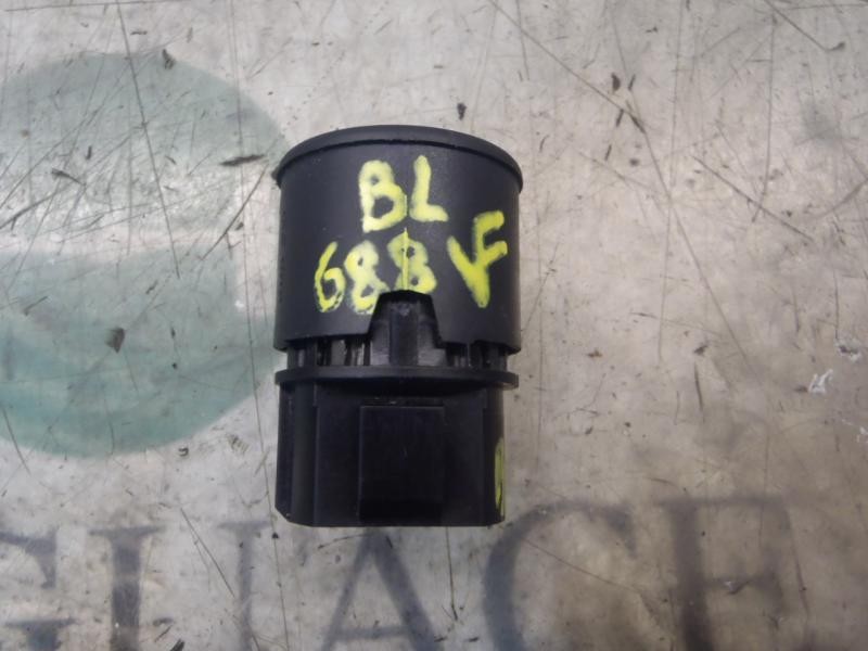 Recambio de modulo electronico para renault scenic ii dynamique referencia OEM IAM   