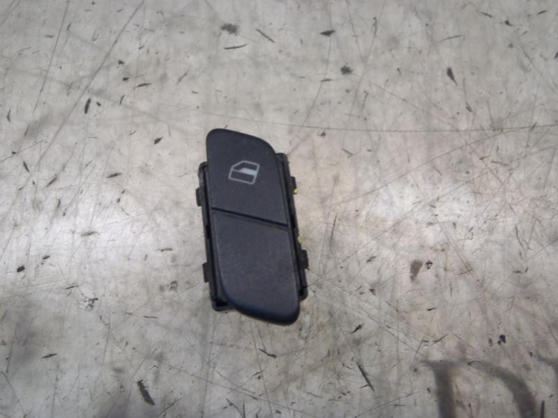 Recambio de mando elevalunas delantero derecho para volkswagen polo (9n3) advance referencia OEM IAM   