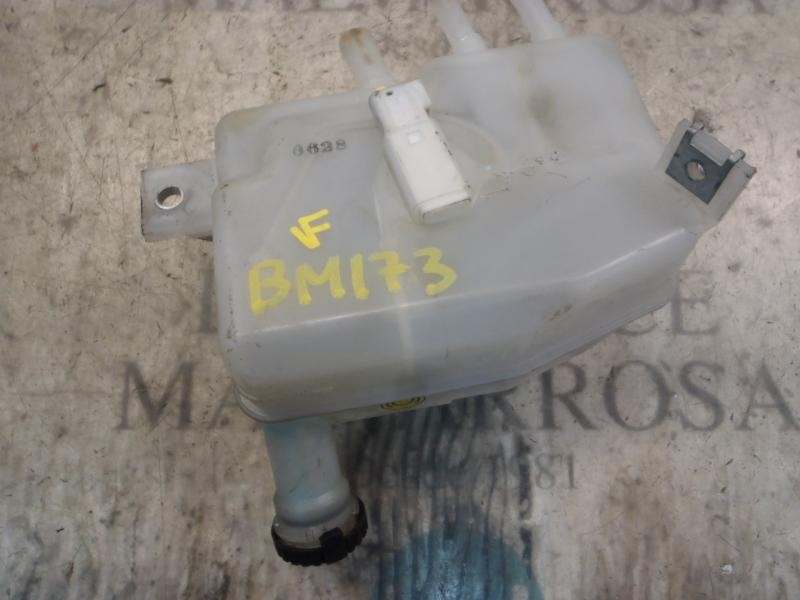 Recambio de deposito servo para nissan cabstar 2.5 d f24.25.35.13 referencia OEM IAM   