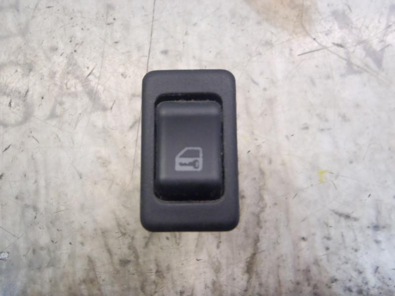 Recambio de modulo electronico para nissan cabstar 2.5 d f24.25.35.13 referencia OEM IAM   