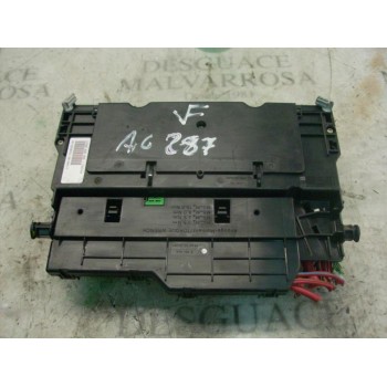 CAJA RELES / FUSIBLES 61138364530 18500000000 18500000000