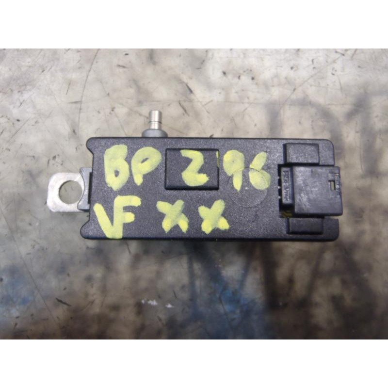 Recambio de modulo electronico para audi rs 6 berlina (4b4) rs 6 berlina referencia OEM IAM 4B5035225P 4B5035225P 11702901