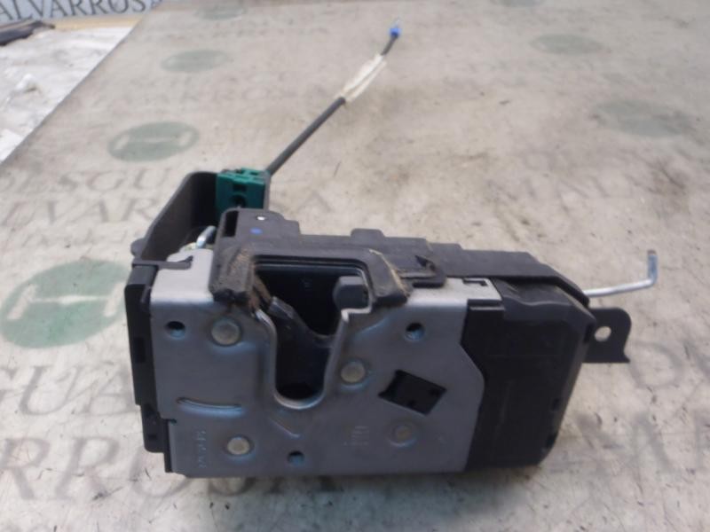 Recambio de cerradura puerta delantera derecha para opel zafira b energy referencia OEM IAM   