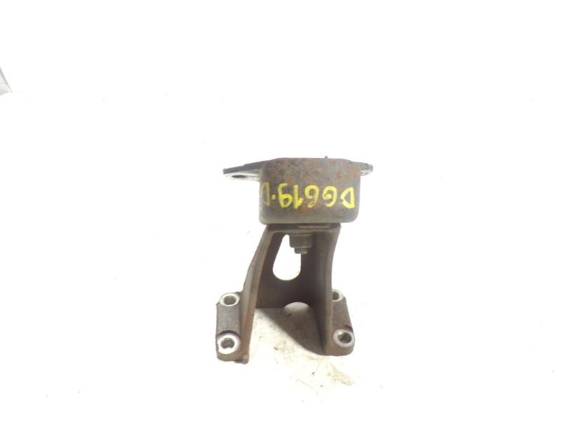 Recambio de soporte motor derecho para toyota land cruiser (j9) 3.0 turbodiesel referencia OEM IAM 1231167050  