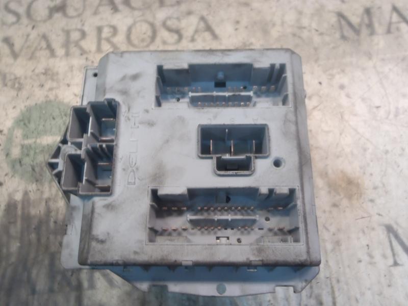 Recambio de caja reles / fusibles para fiat doblo (119) 1.9 d sx referencia OEM IAM   