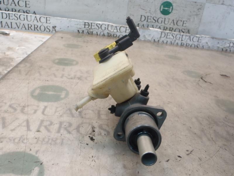 Recambio de bomba freno para volkswagen polo berlina (6n2) conceptline referencia OEM IAM   