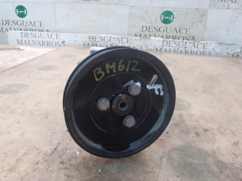 Recambio de bomba direccion para bmw serie 3 berlina (e46) 318i referencia OEM IAM 32416750111 7613955116 7613955116