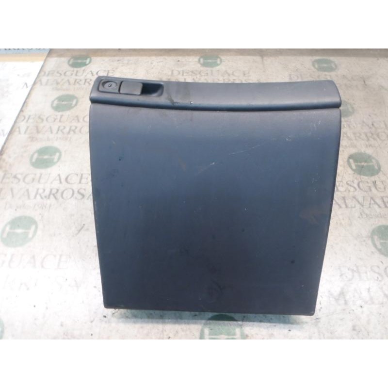 Recambio de guantera para volvo s40 berlina 1.9 diesel cat referencia OEM IAM   