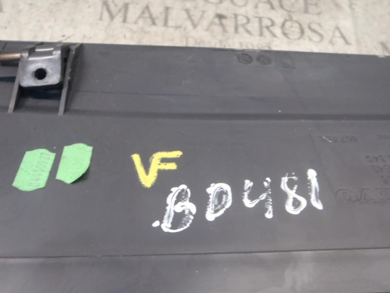 Recambio de guantera para volvo s40 berlina 1.9 diesel cat referencia OEM IAM   