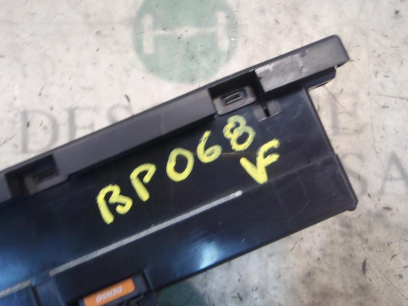 Recambio de mando climatizador para mg serie 75 (rj) 2.0 kv6 classic referencia OEM IAM   