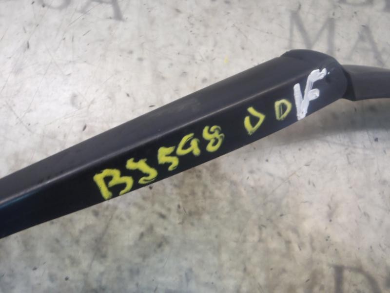 Recambio de brazo limpia delantero derecho para renault megane ii familiar authentique confort referencia OEM IAM   