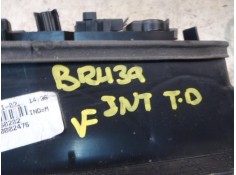 Recambio de piloto trasero derecho interior para renault laguna ii (bg0) dynamique referencia OEM IAM    2