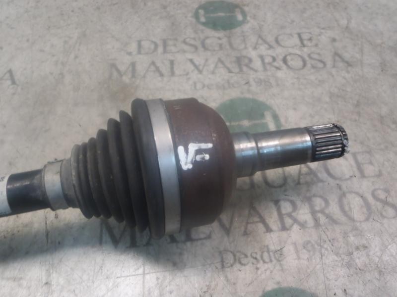 Recambio de transmision izquierda para opel insignia berlina sport 4x4 referencia OEM IAM 13219092  