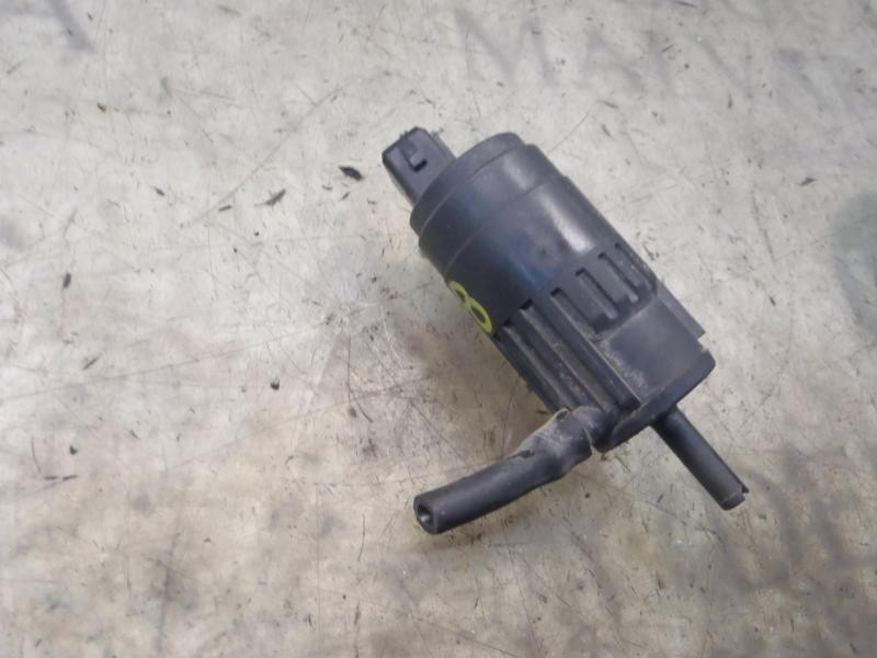 Recambio de bomba limpia para fiat linea (110) emotion referencia OEM IAM 71740987  