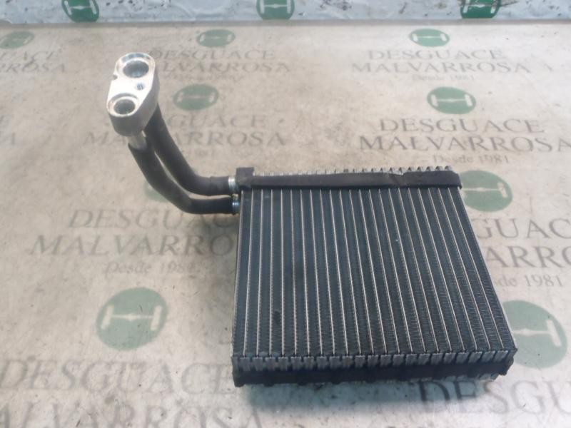 Recambio de evaporador aire acondicionado para ford focus berlina (cap) trend referencia OEM IAM   