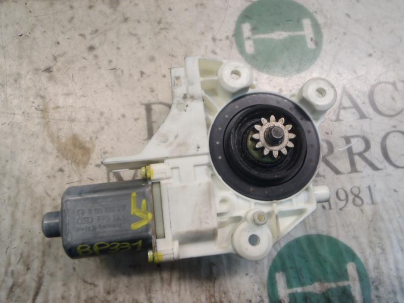 Recambio de motor elevalunas delantero izquierdo para ford focus berlina (cap) trend referencia OEM IAM   