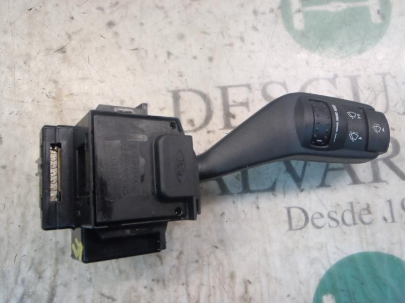 Recambio de mando limpia para ford focus berlina (cap) trend referencia OEM IAM   