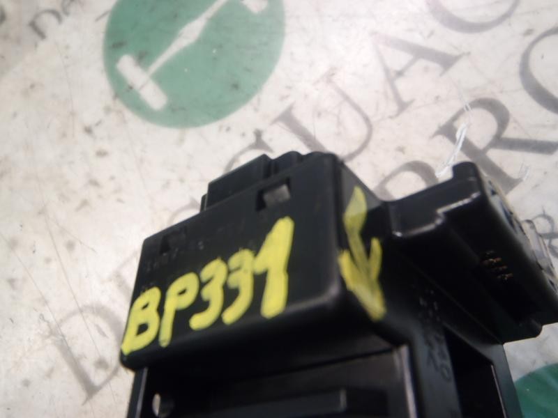 Recambio de mando limpia para ford focus berlina (cap) trend referencia OEM IAM   