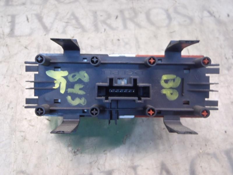 Recambio de warning para renault megane ii berlina 3p confort dynamique referencia OEM IAM   