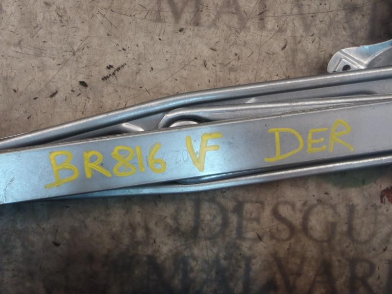 Recambio de elevalunas delantero derecho para toyota yaris active referencia OEM IAM   